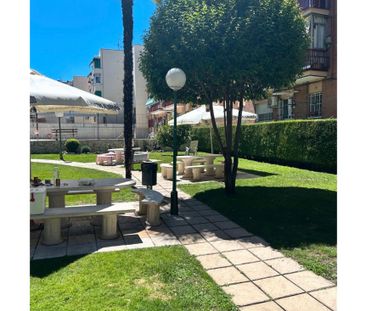 Piso de alquiler en Butarque - Photo 2