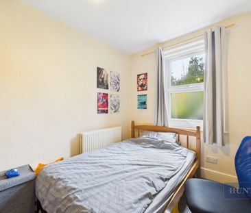 6 bedroom House To Let Total Size: 1539 SQ FT - Photo 5