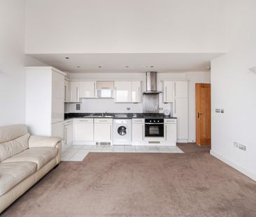 3 bedroom apartment to rent - Photo 5