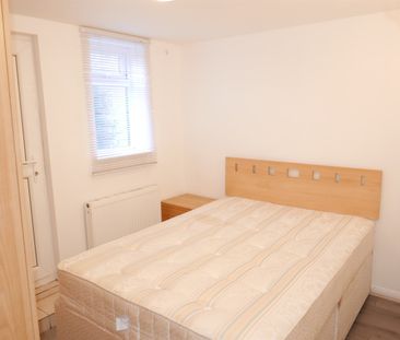 George Street, Reading, RG1 7NT - Photo 2