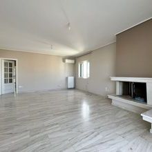 Διαμέρισμα για ενοικίαση - Χολαργός, - Photo 1