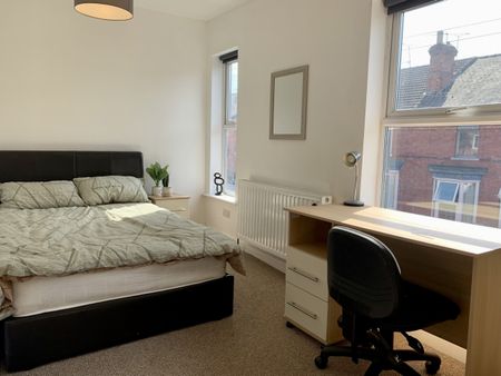 Foster Street – 4 Bed - Photo 5