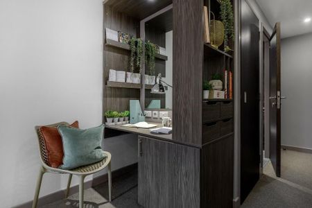 6 bedroom flat to rent - Photo 3