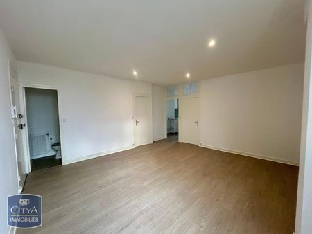 Location Appartement 2 pièces 49m² TOURS 37000 - Photo 2