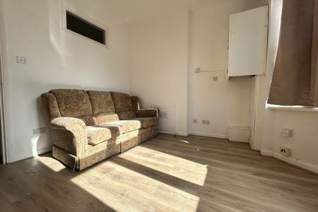 Glenfield Road - Photo 2