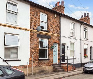 Stylish period property with courtyard garden in the heart of Knuts... - Photo 1