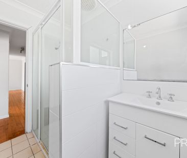 35 Waranga Ave, Mount Austin NSW 2650 - Photo 1