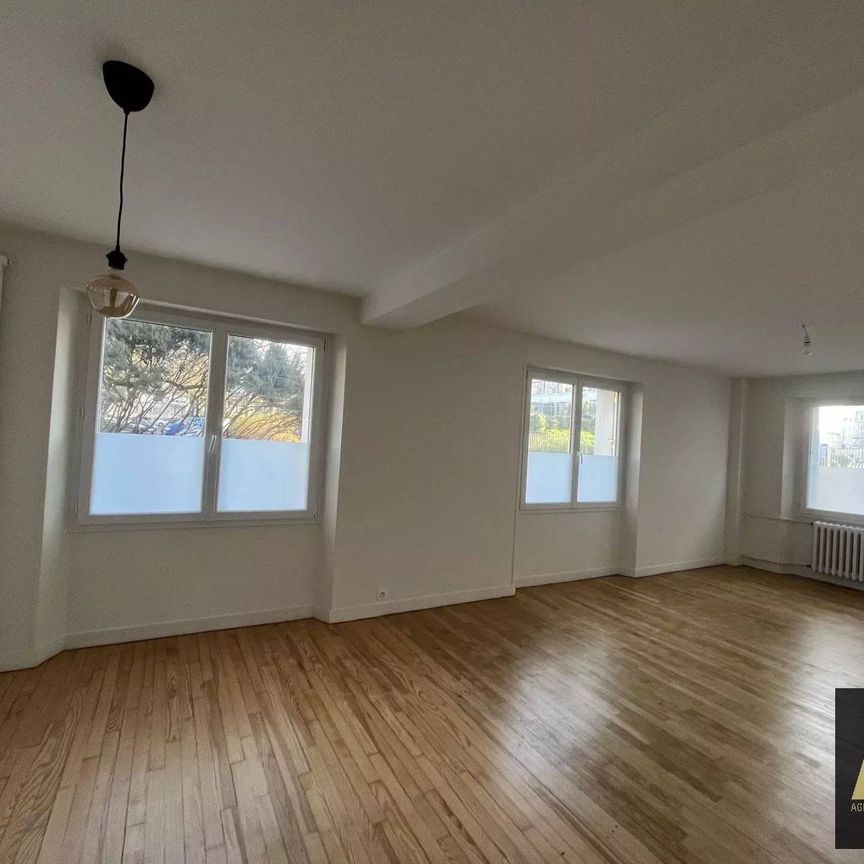 HYPER CENTRE/QUARTZ - T4 ESPRIT CONTEMPORAIN - CHALEUREUX - Photo 1