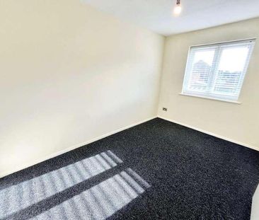 Woodcotes, Shoeburyness, Southend-on-sea, Essex, SS3 - Photo 6