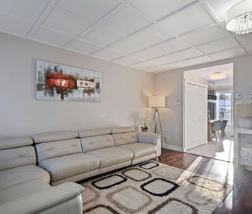 458 Rue Odette-Oligny, H7N 5Z8, H7N 5Z8, Laval - Photo 1