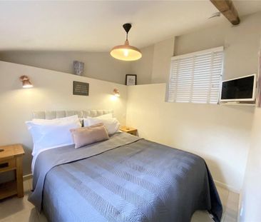 1 bedroom detached house to rent - Photo 5