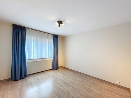 Prachtig appartement met drie slaapkamers in centrum Dilbeek - Photo 5