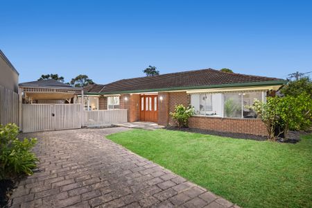 29 Kooringa Crescent, Wheelers Hill - Photo 3