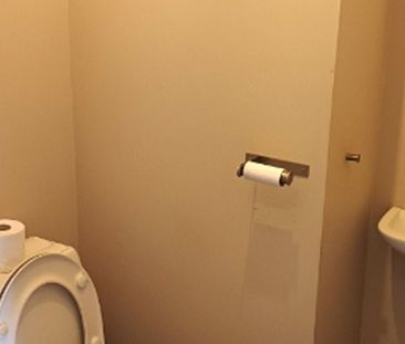 Appartement te huur in Kortrijk voor € 700 met 2 slaapkamers - Photo 3