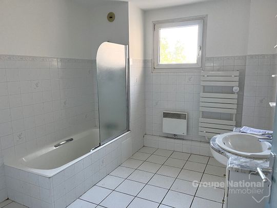 APPARTEMENT T4 157 m² env . 3 chambres en centre ville, - Photo 1