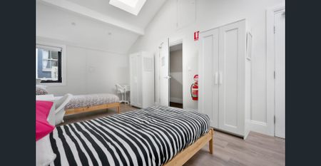 Private room Available for rent in Female Only shared home! - Photo 3