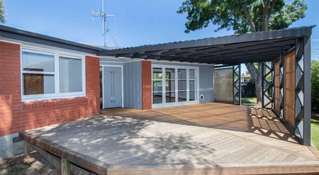 Hillcrest School Zoning - Photo 2