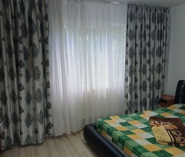 Închiriez apartament 2 camere - Photo 1