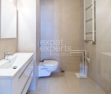 Krásny, svetlý 3i byt 80m2 vo výbornej lokalite, A/C, dvor - Photo 5