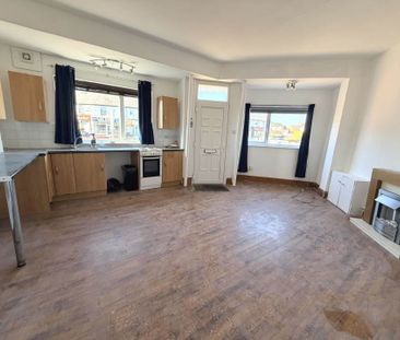 Marton Drive, Blackpool, FY4 3EU - Photo 3