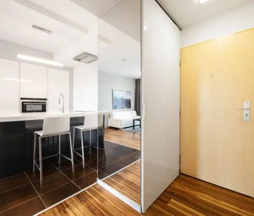 Pronájem unikátního luxusního bytu 2+kk, 56 m - Фото 6