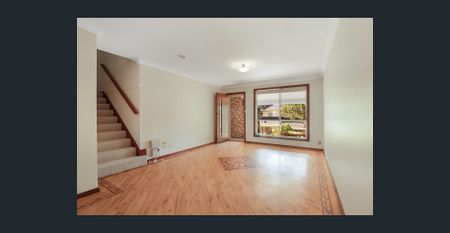 Modern Townhouse in a Quiet Setting - Photo 4