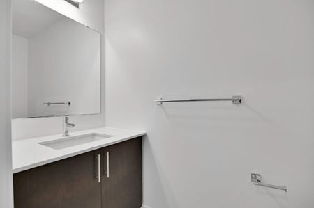 For Lease - 2305 Goldhawk Drive, Stittsville - Munster - Richmond, Ontario - Photo 5