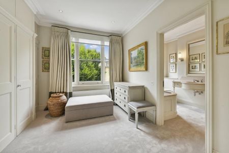 4 bedroom terraced house to rent - Photo 3