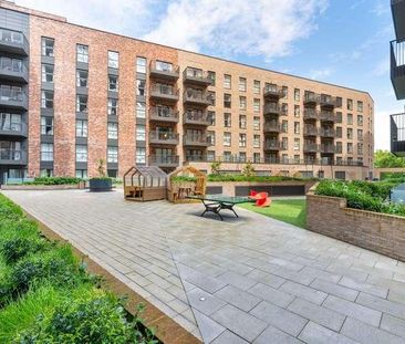 Uncle Colindale, Edgware, NW9 - Photo 2