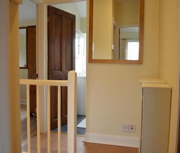 3 bedroom end of terrace house to rent - Photo 6