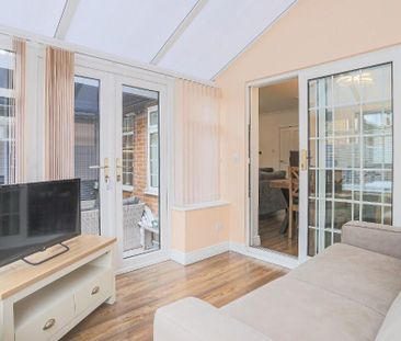 2 bedroom semi-detached house to rent - Photo 2