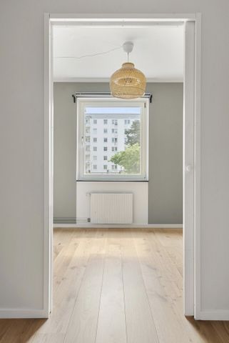 Fornhöjdsvägen, Södertälje - Photo 2