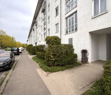 Viel Platz zum Wohnen: 3,5 Räume mit einer Ess-Veranda, Lift und Pa... - Foto 4