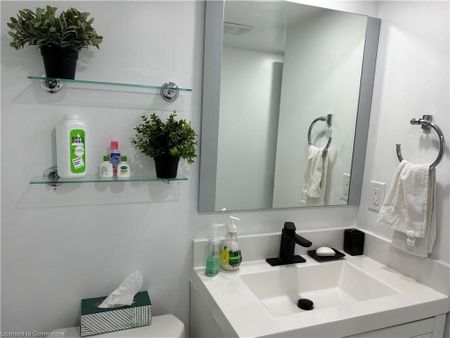 For Lease - 307 Burloak Drive Unit# Basement, Oakville, Ontario - Photo 3