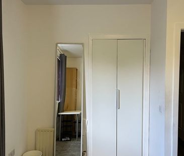 Room in a Shared Flat, Naburn Gate, G5 - Photo 6