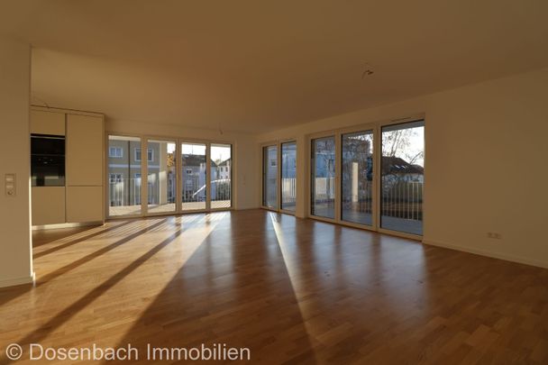 Morgen schon einziehen! Exklusive Wohnung im Zentrum von Grenzach (4 Zimmer-Wohnung 0.3) - Photo 1