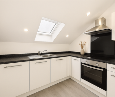 2 bedroom flat to rent - Photo 3