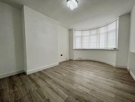 3 bedroom house to rent - Photo 2