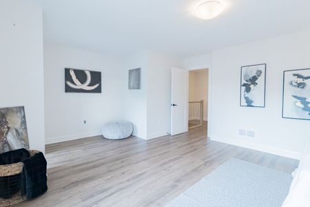 For Lease - 175 Doan Drive Unit# 139, Middlesex Centre, Ontario - Photo 5