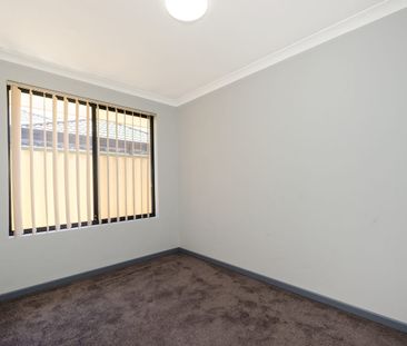 PORT KENNEDY 4X2 HOME WITH WORKSHOP FOR LEASE - Photo 5