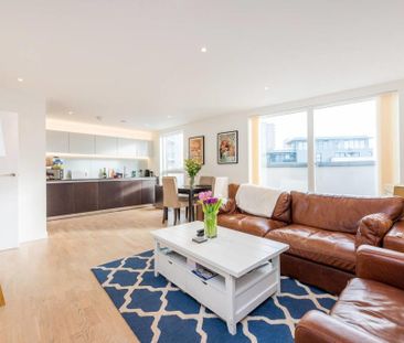 2 bedroom flat to rent - Photo 2