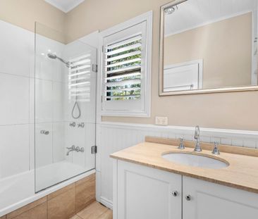 Charming Home with Old-World Grace in Burleigh Heads - Photo 4