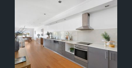 Sophisticated coastal living with sweeping Manly views - Photo 5