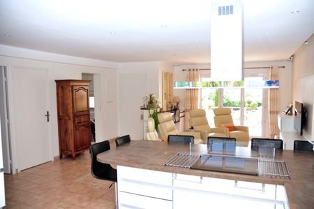 À louer – Villa mitoyenne 4 pièces – Saint-Raphaël (83700) - Photo 2