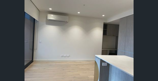 Living in the Heart of Adelaide: Realm Adelaide Apartments - Photo 1