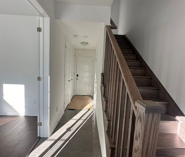 For Lease - 157 Settlers Road, Oakville, Ontario - Photo 3