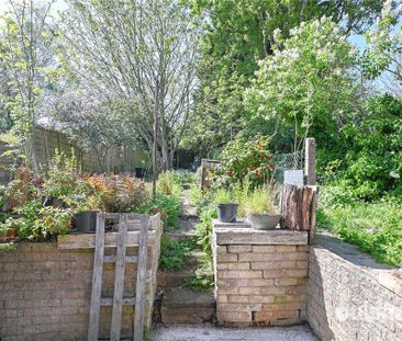 2 bedroom terraced house to rent - Photo 6