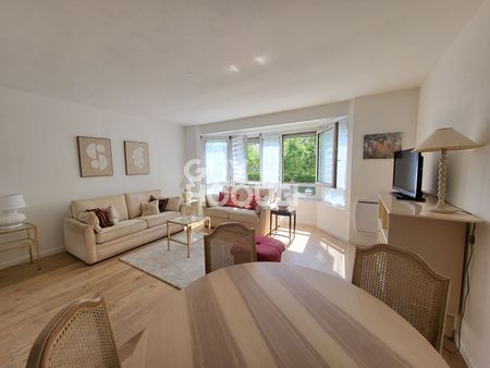 GRAND T2 MEUBLE - PLACE CROIX ROUSSE - Photo 4