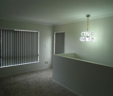 MODERN, SUNNY & SPACIOUS 3 BEDROOMS HOUSE - Photo 5