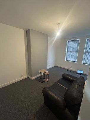 1 Bed Flat, Westminster Road, L4 - Photo 1